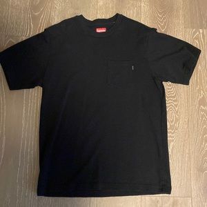 SUPREME POCKET TEE BLACK